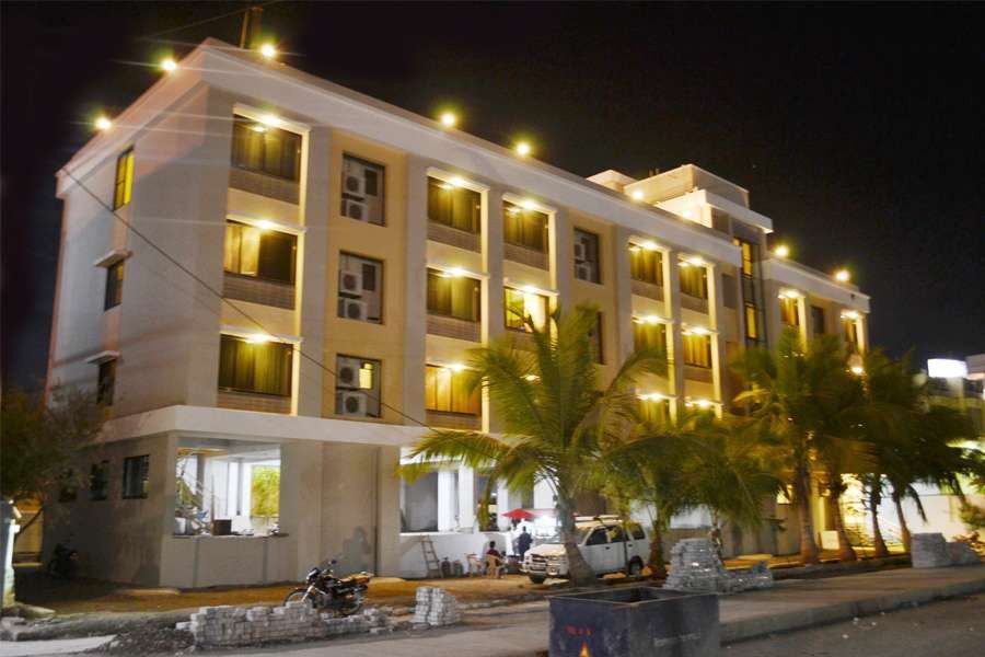 Hotel Sai Smaran Sirdi Kültér fotó