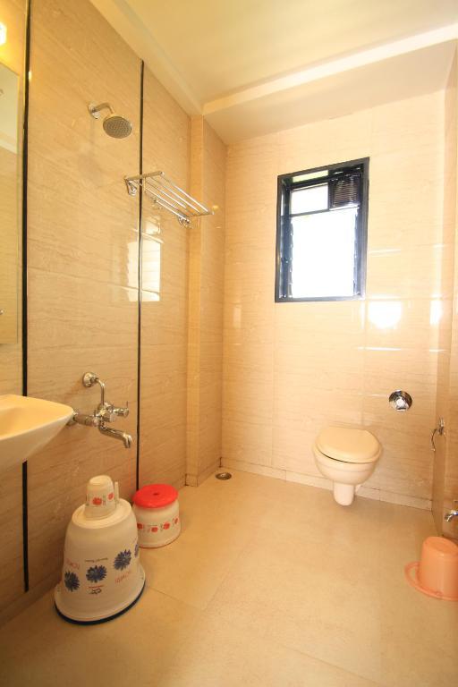 Hotel Sai Smaran Sirdi Szoba fotó